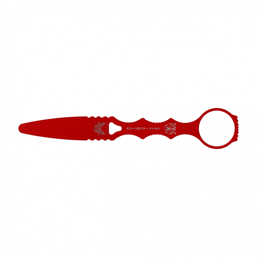 Czerwony treningowy sztylet Benchmade 176T SOCP Dagger z pierścieniem